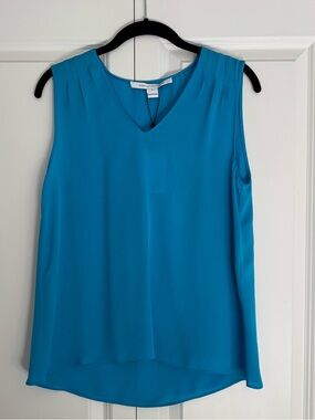 Diane Von Furstenberg Sleeveless V-Neck
